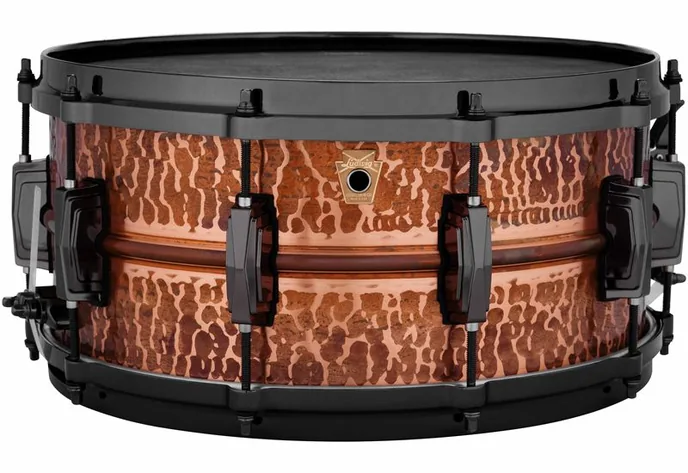 Ludwig 14"x6,5" Raw Ham. Copper Phon., sur fond neutre