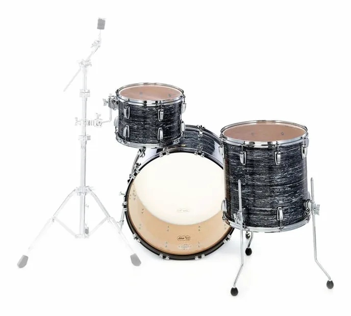 Ludwig Classic Maple Rock Black Oy., vue de trois quarts, photo 3