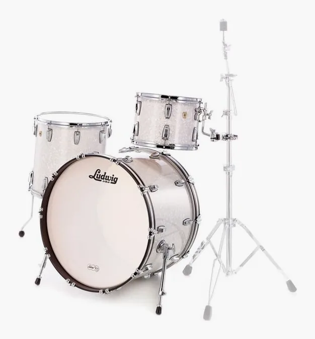 Ludwig Classic Maple Rock White Mar., vue de près, de face
