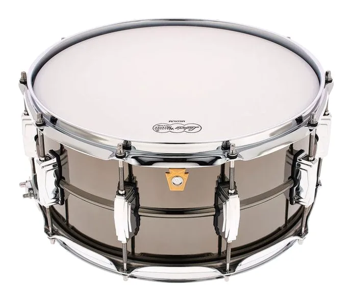 Ludwig LB417 14"x6,5" Black Beauty, vue de près, de face