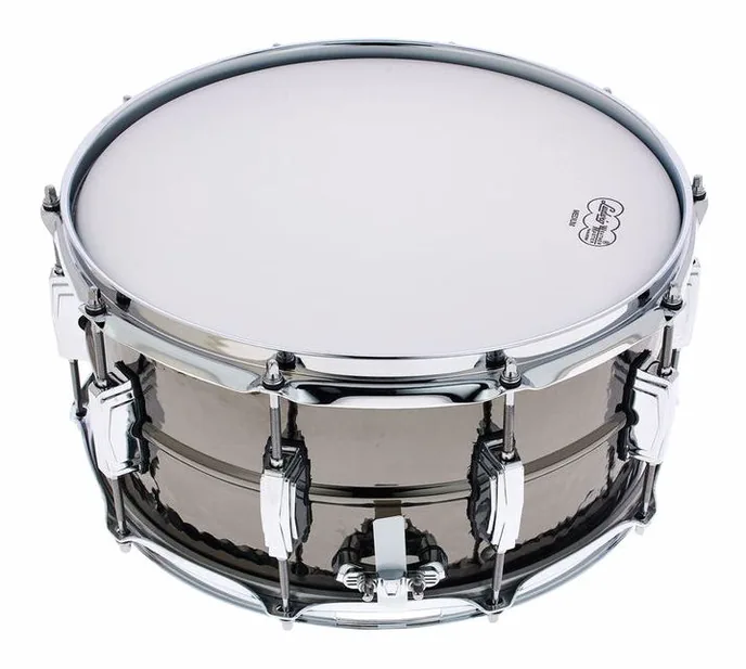 Ludwig LB417K 14" x 6.5" Black Beauty, vue de trois quarts, photo 2