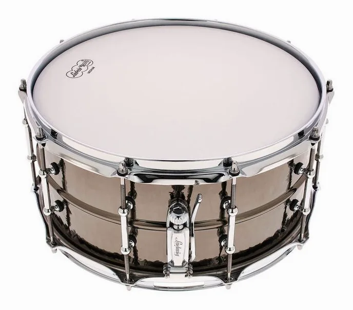 Ludwig LB417KT 14"x6,5" Black Beauty, vue de trois quarts, photo 3