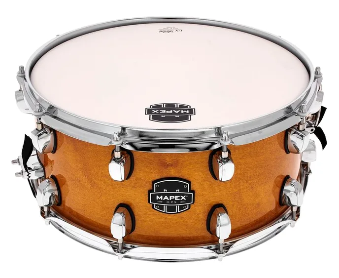 Mapex 14"x6,5" MPX Hybrid Snare CNL, de face sur fond neutre
