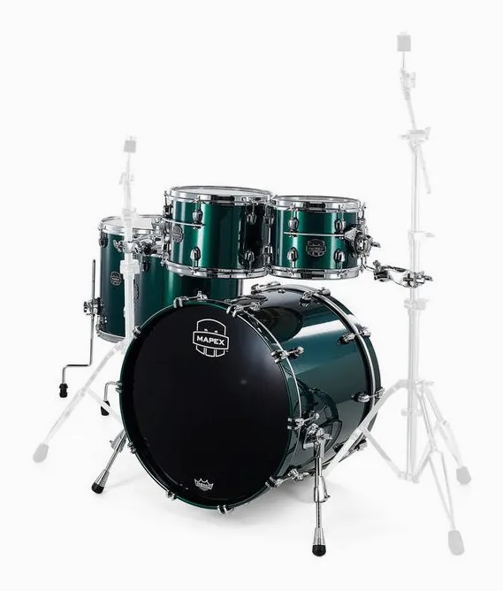 Mapex Saturn Evolution Maple -PQ, de face sur fond neutre