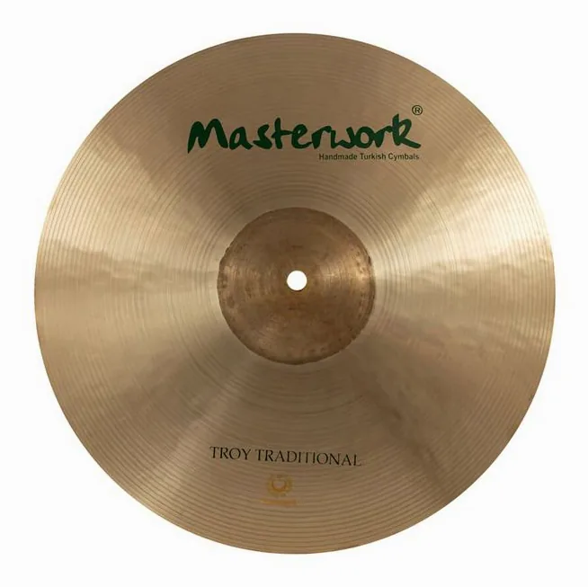 Masterwork 14" Troy Traditional Crash, de face sur fond neutre