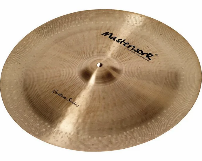 Masterwork 20" Custom China, sur fond neutre