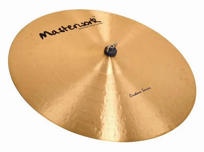 Masterwork 22" Custom Ride, vue de près, de face
