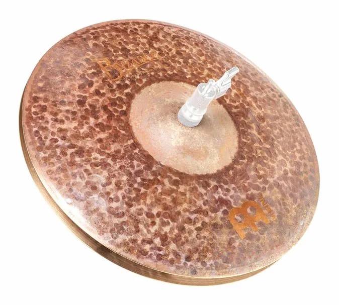 Meinl 13" Byzance Extra Dry Hi-Hat, sur fond neutre