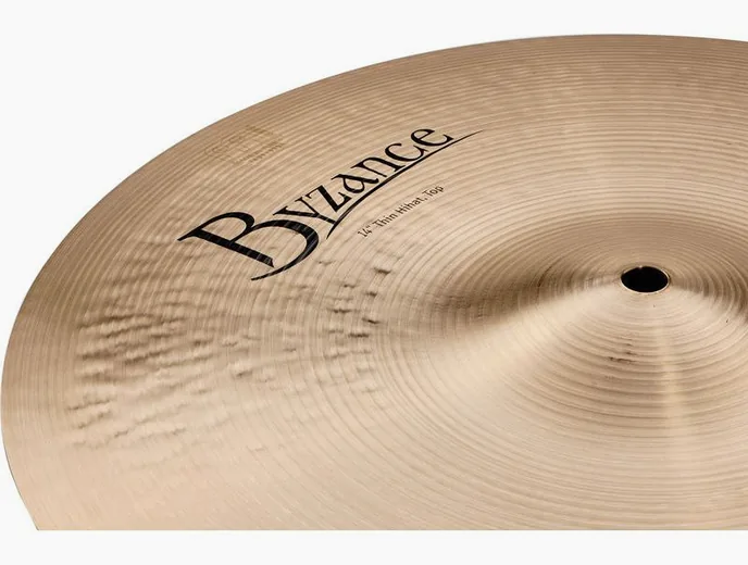 Meinl 14" Byzance Trad. Thin Hi-Hat, vue de trois quarts, photo 3