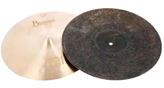 Meinl 15" Byzance Jazz Hi-Hat Thin, vue de trois quarts, photo 3