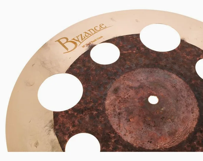 Meinl 16" Byzance Dual Trash Crash, vue de trois quarts, photo 3