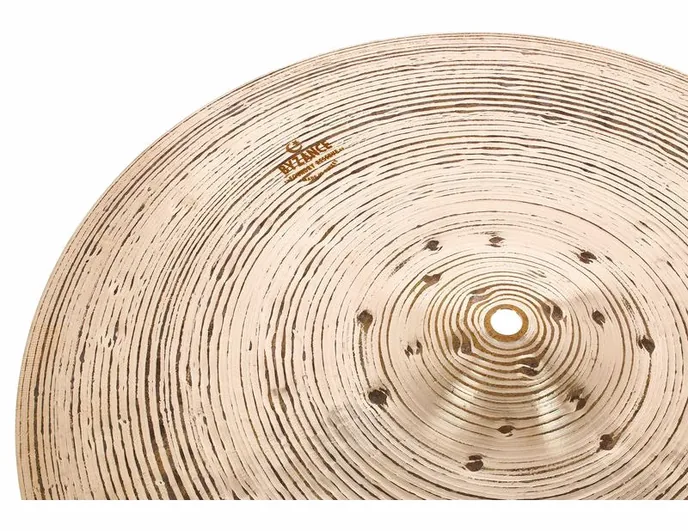 Meinl 16" Byzance Foundry Reserve HH, vue de trois quarts, photo 4