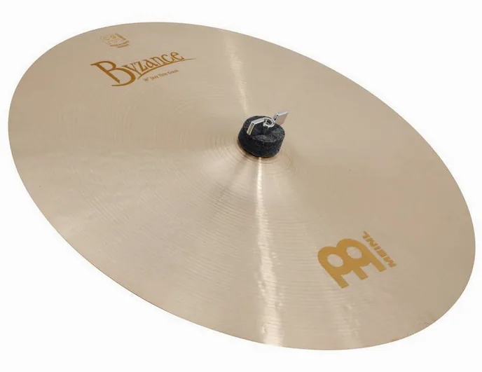 Meinl 16" Byzance Jazz Thin Crash, vue de près, de face