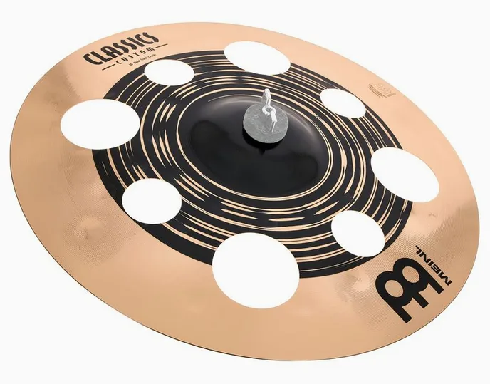 Meinl 16" Classics C. Dual Trash Cr., de face sur fond neutre
