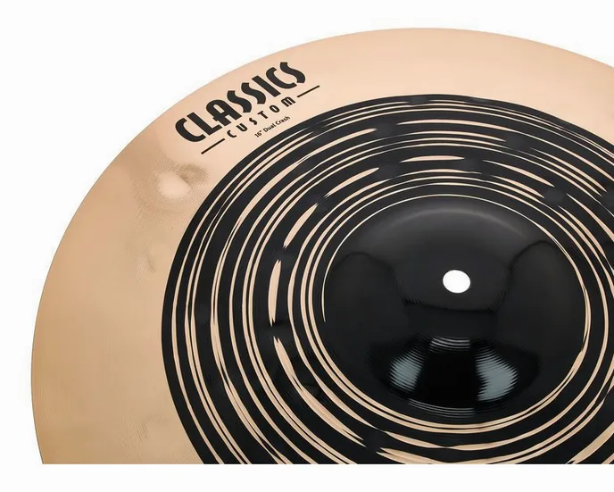 Meinl 16" Classics Custom Dual Crash, vue de trois quarts, photo 4