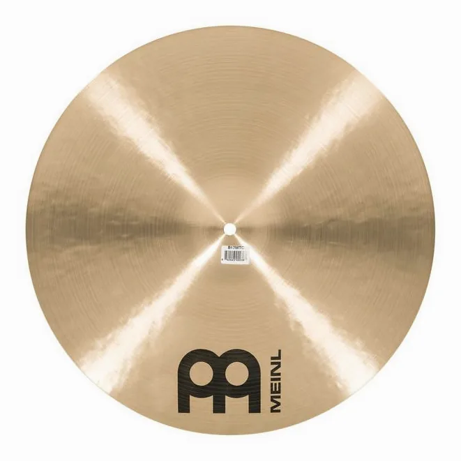 Meinl 17" Byzance Medium Thin Crash, sur fond neutre, photo 3