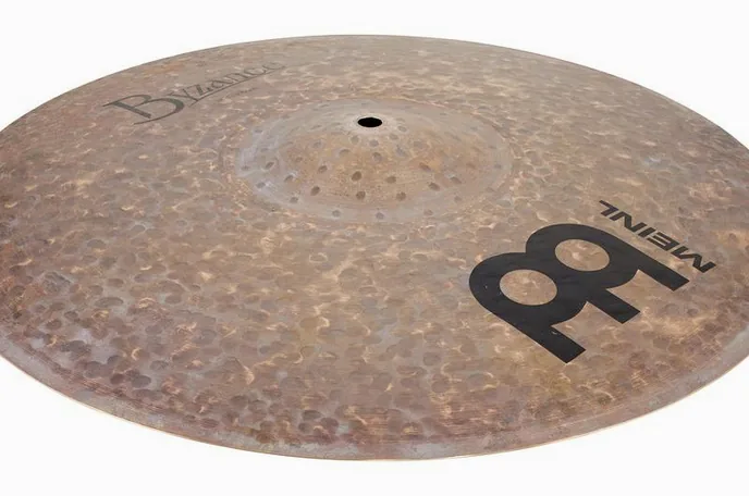 Meinl 18" Byzance Dark Crash, vue de face, photo 3