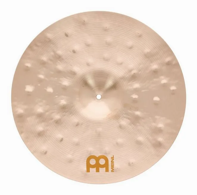 Meinl 18" Byzance Extra Dry T. Crash, sur fond neutre, photo 2