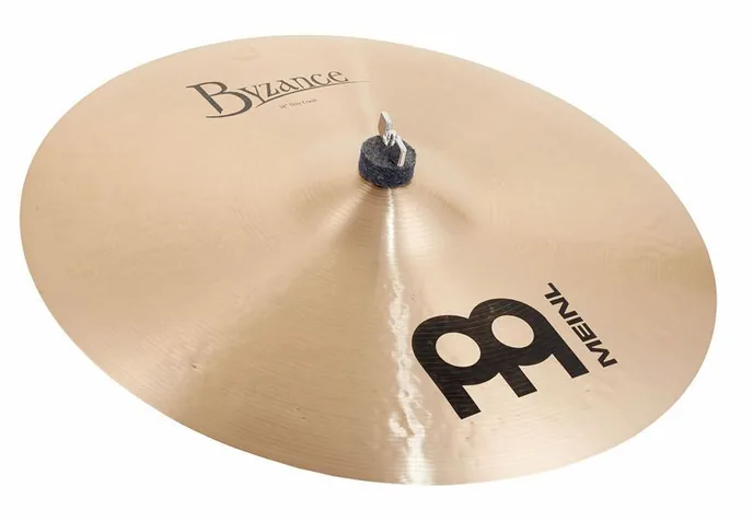 Meinl 18" Byzance Thin Crash, vue de près, de face