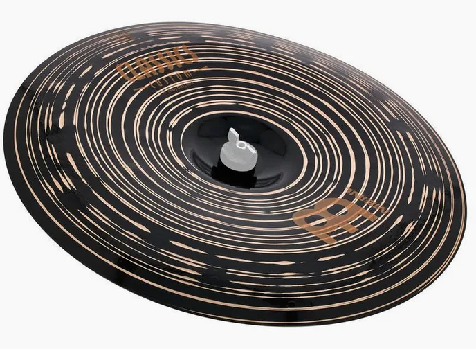 Meinl 18" Class. Cust. Dark Heavy CH, sur fond neutre