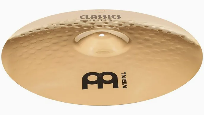 Meinl 18" Classics Custom Thin Crash, sur fond neutre