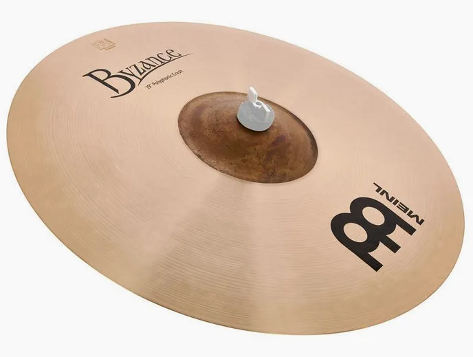 Meinl 19" Byzance Polyphonic Crash, sur fond neutre