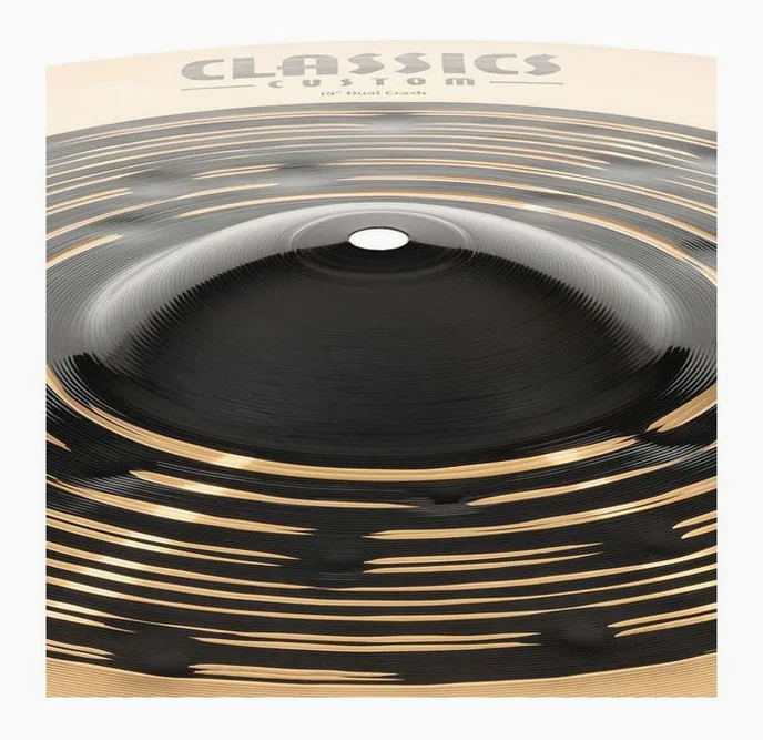 Meinl 19" Classics Custom Dual Crash, sur fond neutre, photo 4