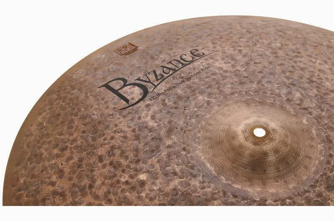 Meinl 22" Byzance Dark B.Apple Trad., sur fond neutre, photo 4