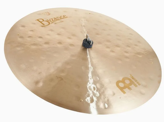 Meinl 22" Byzance Jazz Club Ride, sur fond neutre