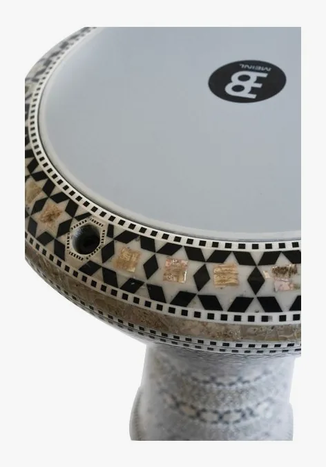 Meinl Artisan Doumbek Daood Debu, sur fond neutre, photo 2