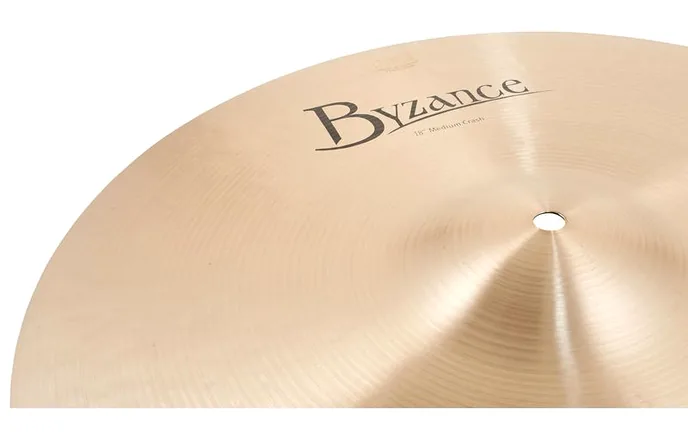 Meinl 18" Byzance Medium Crash, sur fond neutre, photo 4