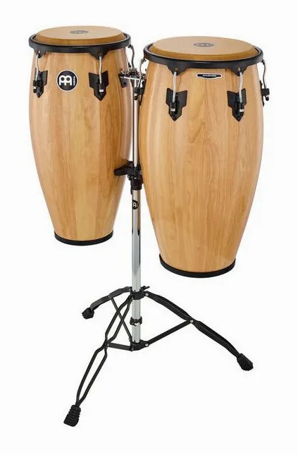 Meinl HC812 Conga Set 11" + 12" -NT, de face sur fond neutre