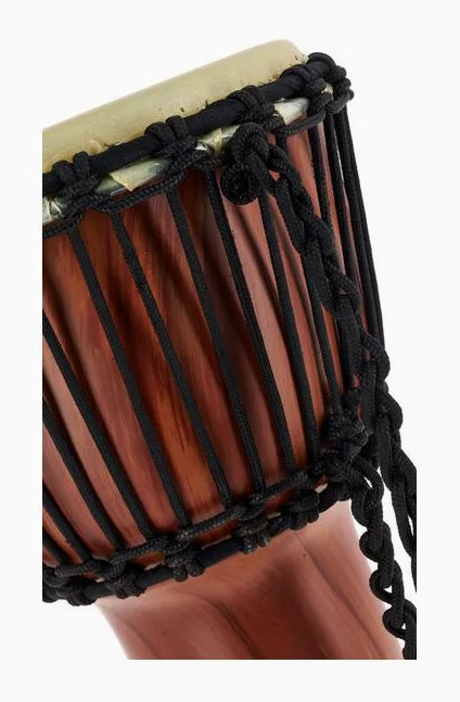 Meinl PADJ3-S-Y Djembe Small, vue de trois quarts, photo 4