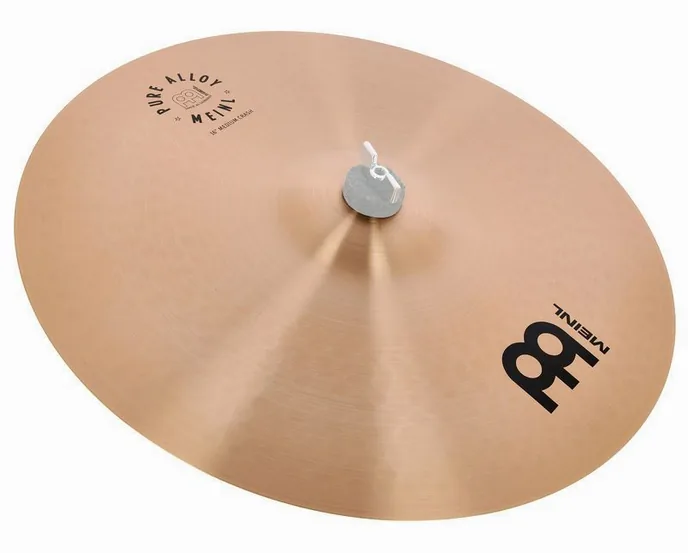 Meinl Pure Alloy 16" Medium Crash, vue de près, de face