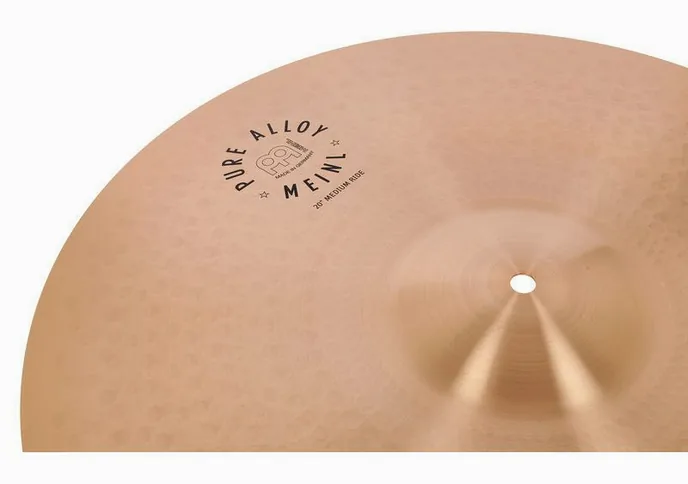 Meinl Pure Alloy 20" Medium Crash, sur fond neutre, photo 4