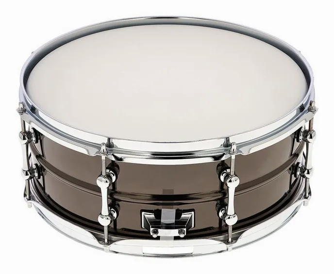 Millenium 14"x5,5" Black Steel Snare, vue de près, photo 2