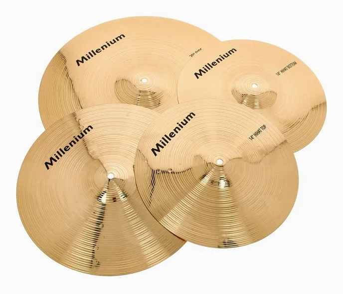 Millenium Brass Cymbal Set Standard, sur fond neutre