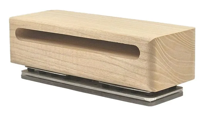 NGL Percussion Woodblock Ash 22cm, de face sur fond neutre