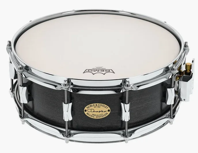 Noble & Cooley 14"x04" Maple Blackwash Satin, vue de près, de face