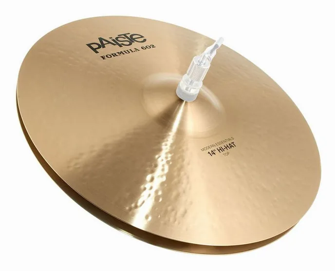 Paiste 14" 602 Mod. Essentials Hi-Hat, sur fond neutre