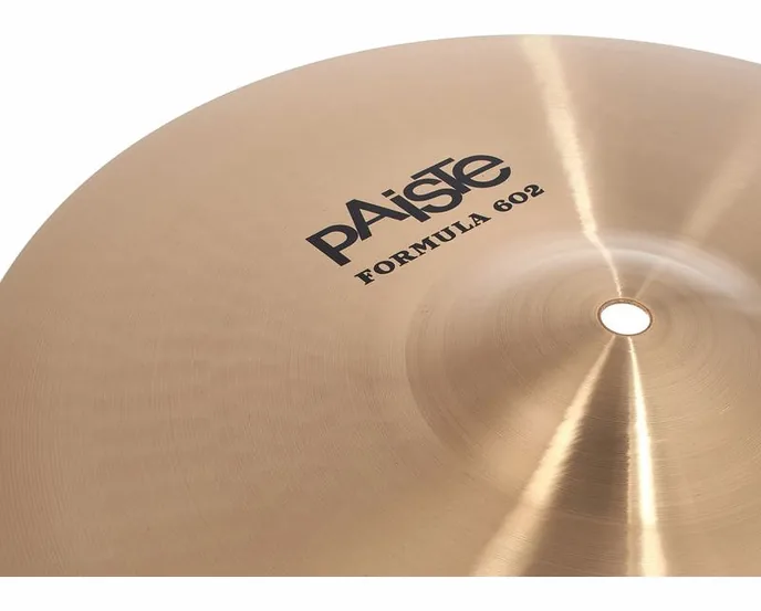 Paiste 14" 602 Sound Edge Hi Hat, sur fond neutre, photo 4