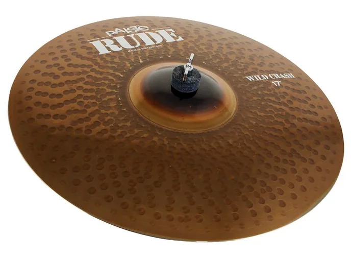 Paiste 17" Rude Wild Crash, de face sur fond neutre
