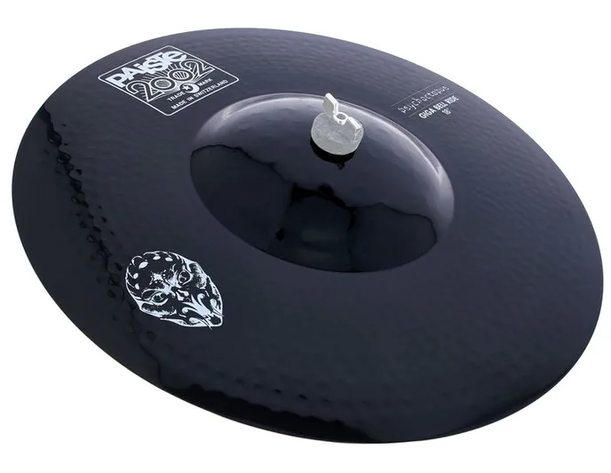 Paiste 18" 2002 Giga Bell Ride, de face sur fond neutre