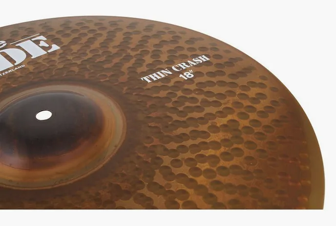 Paiste 18" Rude Thin Crash, vue de profil, photo 4