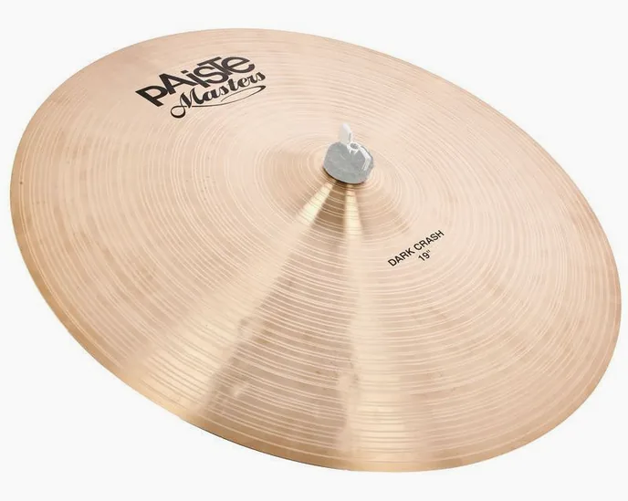 Paiste 19" Masters Dark Crash, sur fond neutre