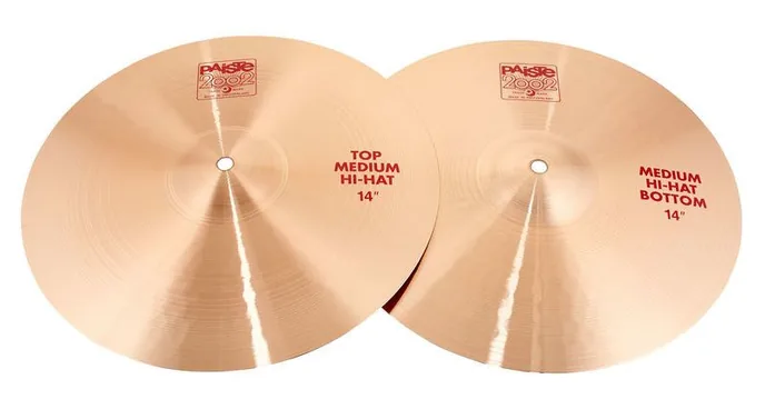 Paiste 2002 Classic 14" Medium Hi-Hat, sur fond neutre, photo 2