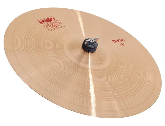 Paiste 2002 Classic 16" Crash, sur fond neutre