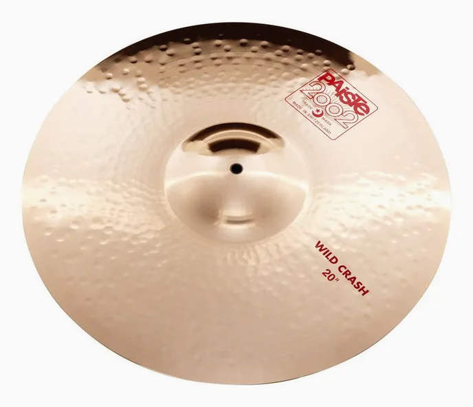 Paiste 2002 Classic 20" Wild Crash, sur fond neutre