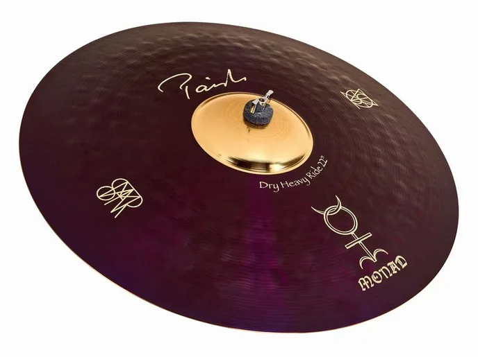 Paiste 22" Signature "Monad" Ride, de face sur fond neutre