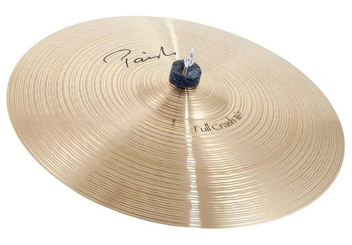 Paiste 16" Signature Full Crash, sur fond neutre